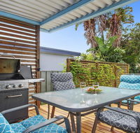 Sea Shack - renovated 1950's beach house