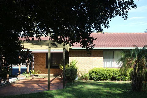 SEABREEZE - E Caravan Parks 1