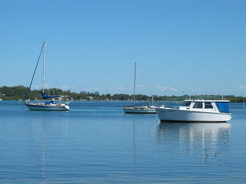 Seachange Apartment 1 - E Caravan Parks 1