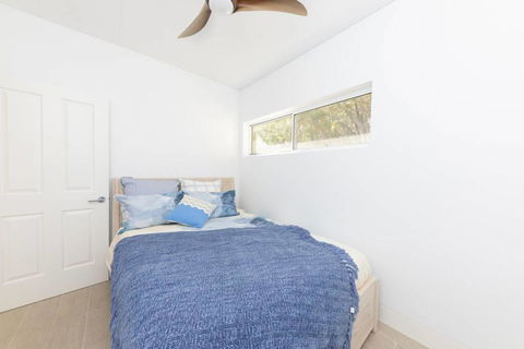 Seal Rocks Beach House ....Sugarloaf - E Caravan Parks 3