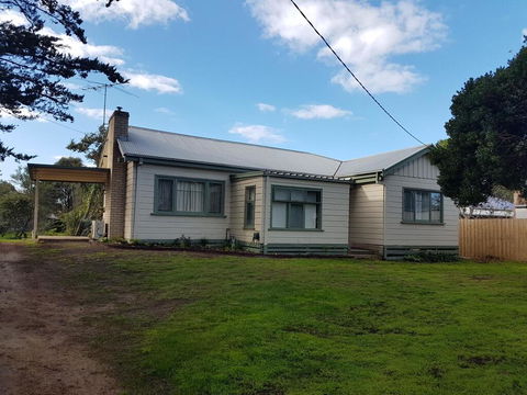 Seas The Day - E Caravan Parks 1