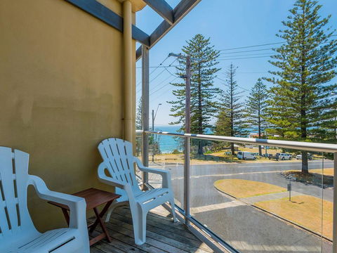 Seaspray 2 /21 Clarence Street - E Caravan Parks 0