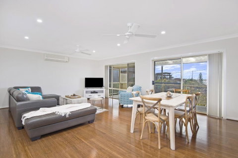 SEAVIEW DREAM - Bonny Hills - E Caravan Parks 1