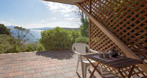 Seeblick 3 On Lake Jindabyne - E Caravan Parks 3