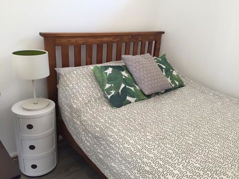 Self Contained Cabin - E Caravan Parks 1