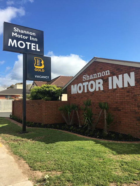 Shannon Motor Inn - E Caravan Parks 1