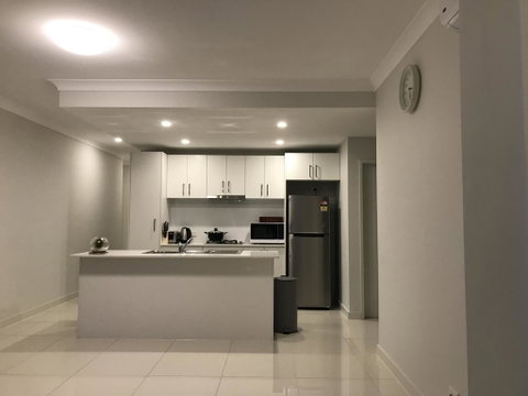 Shine Apartment - E Caravan Parks 2