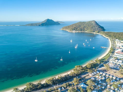 Shoal Bay Holiday Park - E Caravan Parks 0