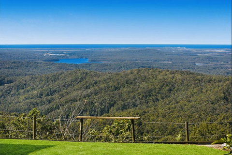 Silent Hope Cottage - E Caravan Parks 0