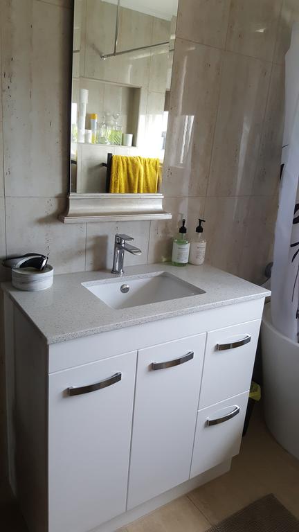 Silverbirch Cottage - E Caravan Parks 2