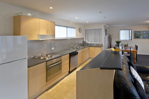 Silvertrees 2 - E Caravan Parks 2