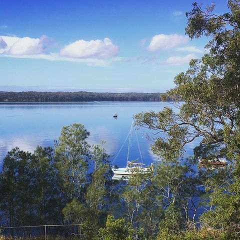 SilverWaters Waterfront Accommodation - E Caravan Parks 3