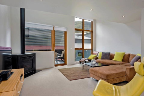 Snow Stream Apartments - E Caravan Parks 3