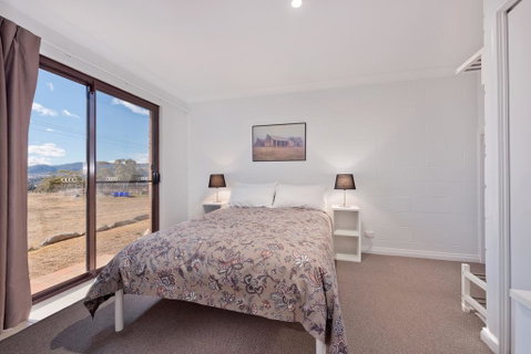 Snowridge 7/12-15 Kirwan Close - E Caravan Parks 2