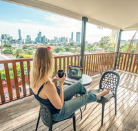 Somewhere To Stay Backpackers - E Caravan Parks