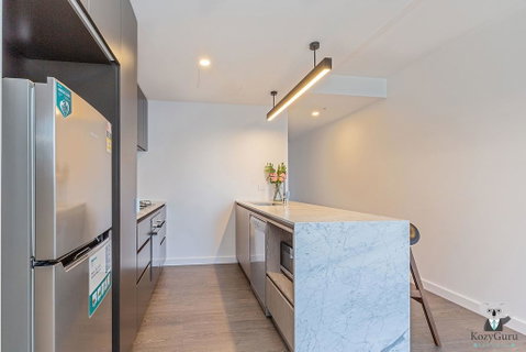 South Brisbane Kozy 1Bed APT + FREE Parking QSB001 - E Caravan Parks 3