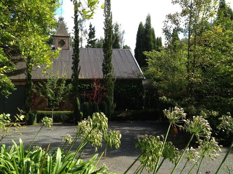 Southdown Stable - E Caravan Parks 0