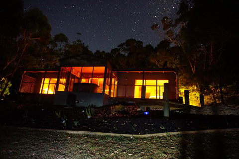 Southern Anchorage Retreat - E Caravan Parks 2