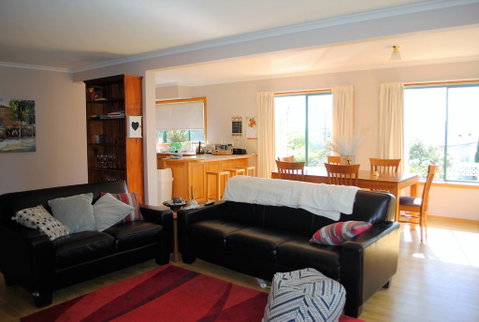 Spacious And Central To CBD - E Caravan Parks 0