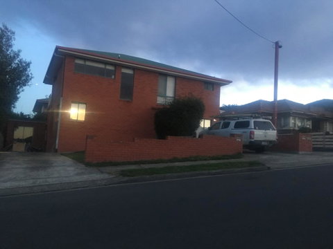 Spacious And Central To CBD - E Caravan Parks 3