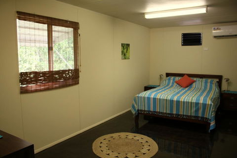 Spring Homestead - E Caravan Parks 0