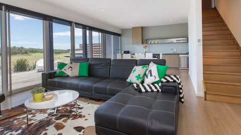 ST ANDREWS BEACH APARTMENT 4.01 - E Caravan Parks 0