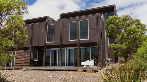 ST ANDREWS BEACH APARTMENT 4.01 - E Caravan Parks 2