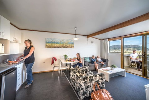 Stanley Seaview Inn - E Caravan Parks 3