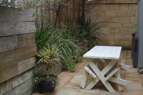 Stonecutters Inn - E Caravan Parks 1