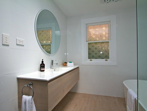 Strahan House - E Caravan Parks 3