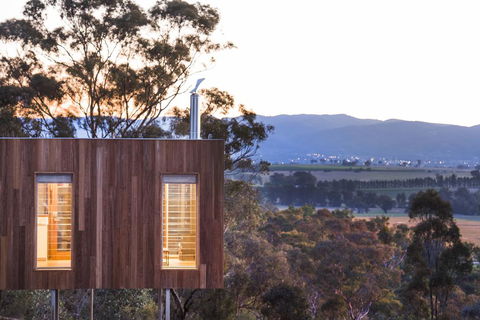 Strikes Mudgee - E Caravan Parks 0