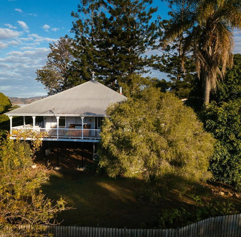Stunning Queenslander - E Caravan Parks 0