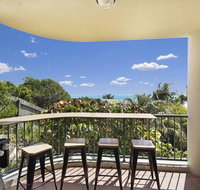 Stunning views great location Sunshine Beach - Unit 1 Vista Pacific 12 Bryan Street - E Caravan Parks