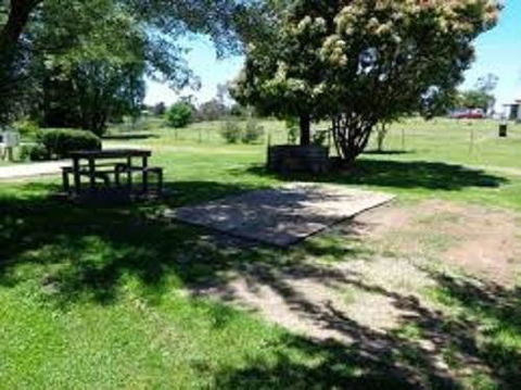 Summit Cabin - E Caravan Parks 2