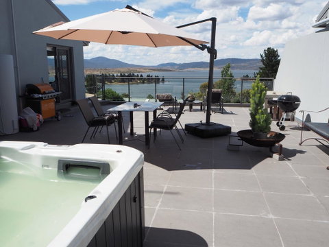 Summit 16 - E Caravan Parks 0