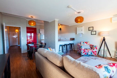 Summit 9 - Modern And Stylish Newly Renovated Apartment - E Caravan Parks 2