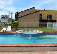 Sun Plaza Motel - Mackay - E Caravan Parks
