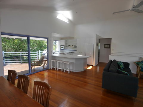 Sunleith - E Caravan Parks 2