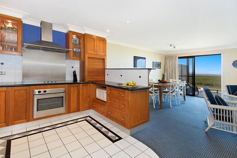 Sunrise Reef Unit 2 - Lennox Head - E Caravan Parks 2