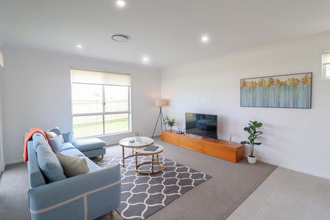 Surfers Paradise At Catherine Hill Bay - E Caravan Parks 3