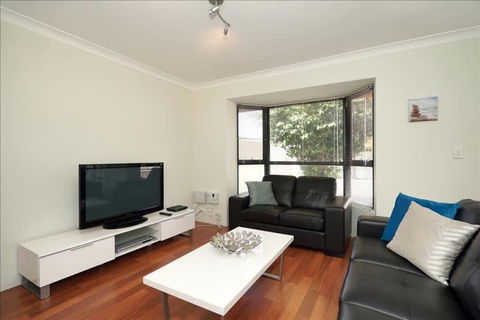 Swan River Applecross Heathcote Park 1BR Villa - E Caravan Parks 1