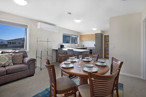 T-Bar On Twynam - E Caravan Parks 1