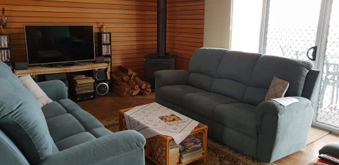 Taits Place Vineyard B & B - E Caravan Parks 2