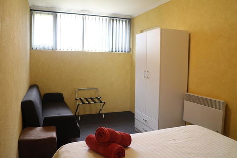 Tamar Cove Motel - E Caravan Parks 2