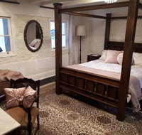 Tanilba House - E Caravan Parks