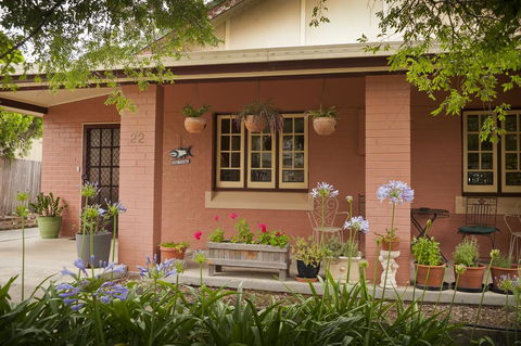 Taree Apartment - E Caravan Parks 1