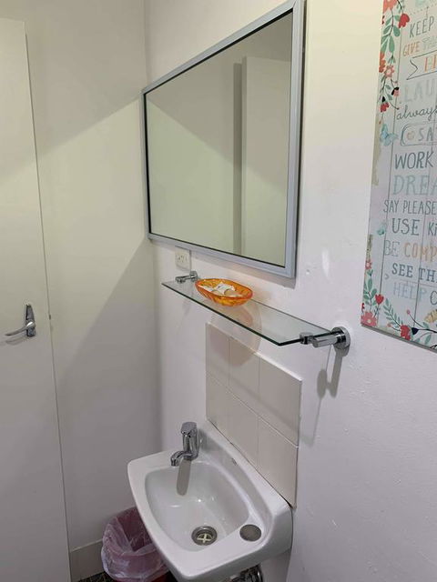 Taree Lodge Motel - E Caravan Parks 3