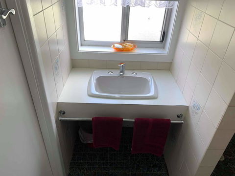 Taree Lodge Motel - E Caravan Parks 2