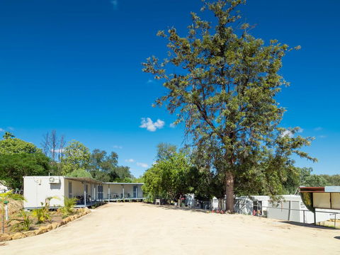 Taroom Caravan & Tourist Park - E Caravan Parks 3