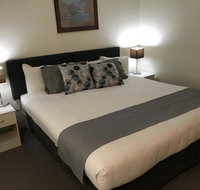 Tea Gardens Motel - E Caravan Parks